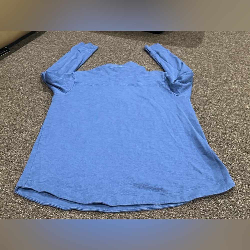 EUC Women's L Martha's Vineyard Blue Pullover sweatshirt LS casual top - Picture 2 of 4